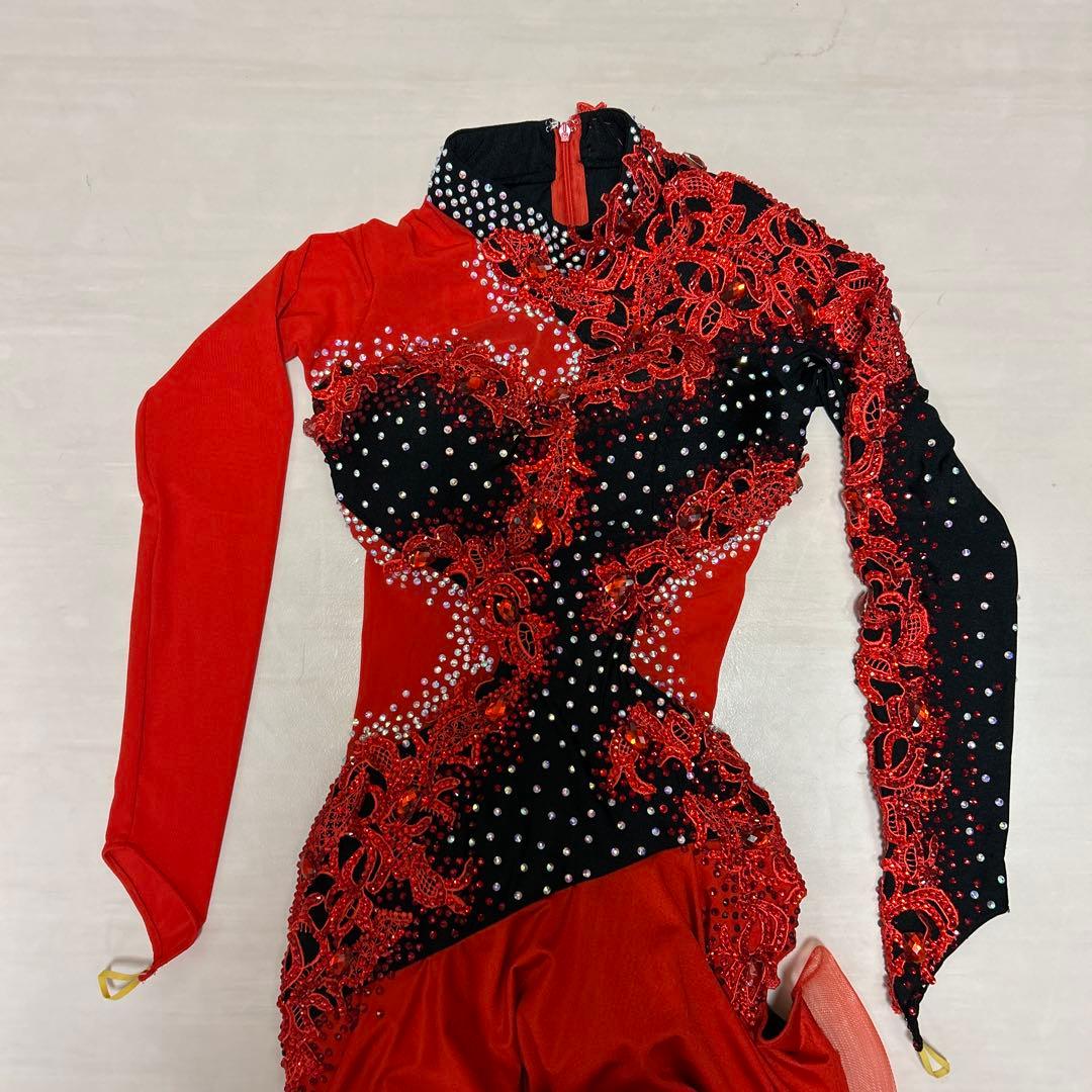 社交ダンス　ドレス　ラテン