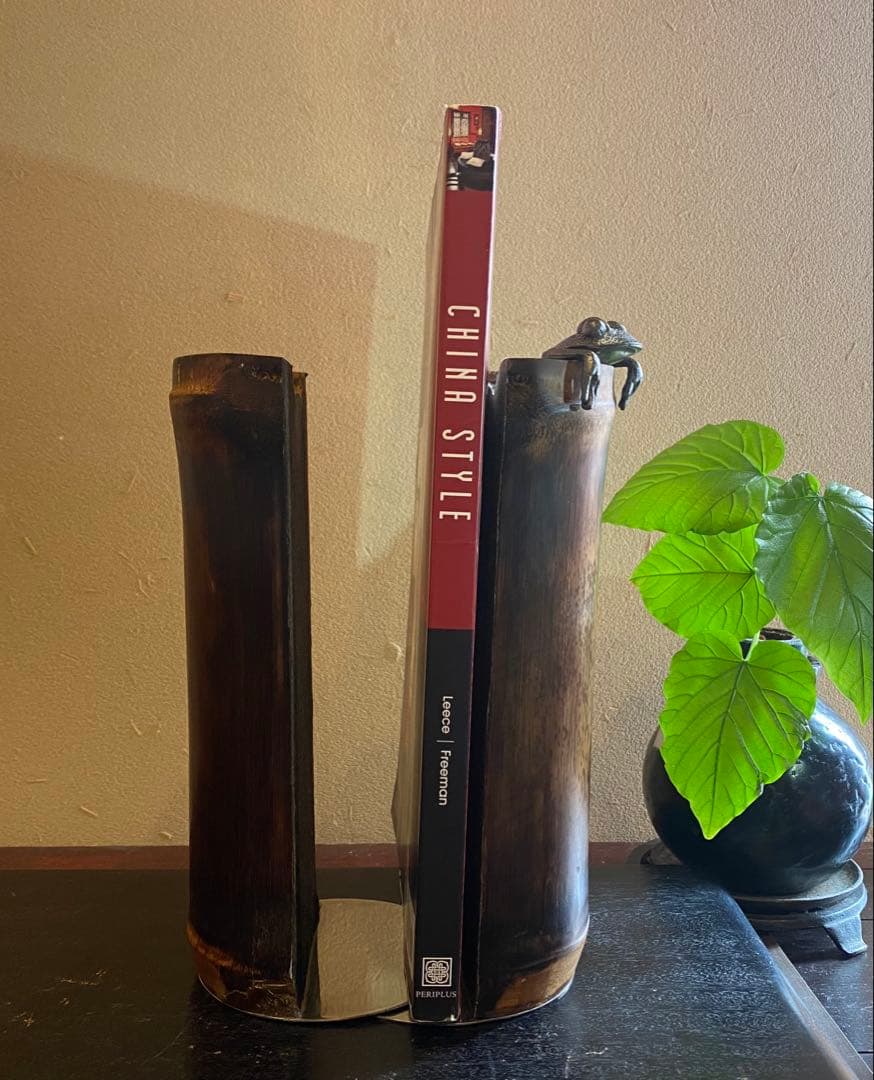 ヴィンテージ　錫製カエル付・ペア　　バンブーブックスタンド　レア