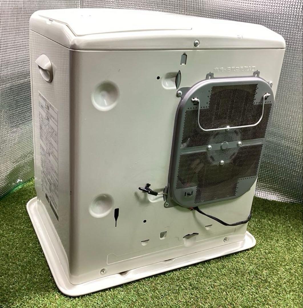 チョット大き目のファンヒーター【FKD 36NL】15年製 9.L 整備清掃済み