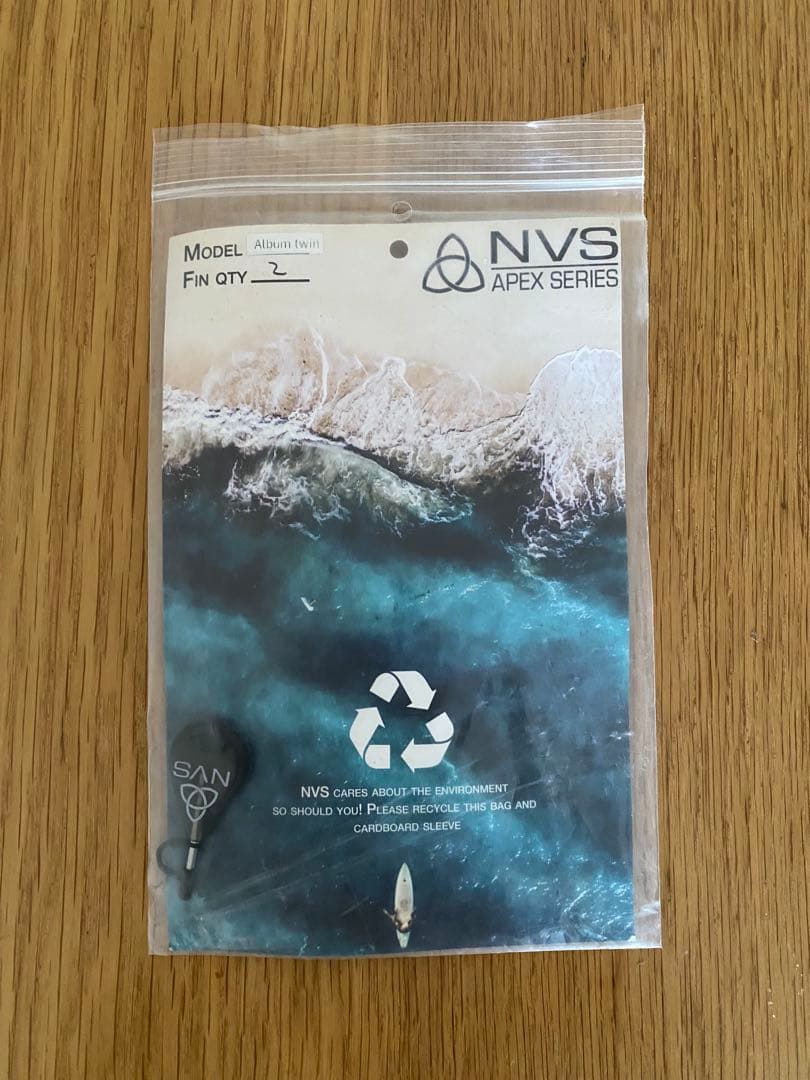 NVS Apex Series サーフボードフィン 2枚セット