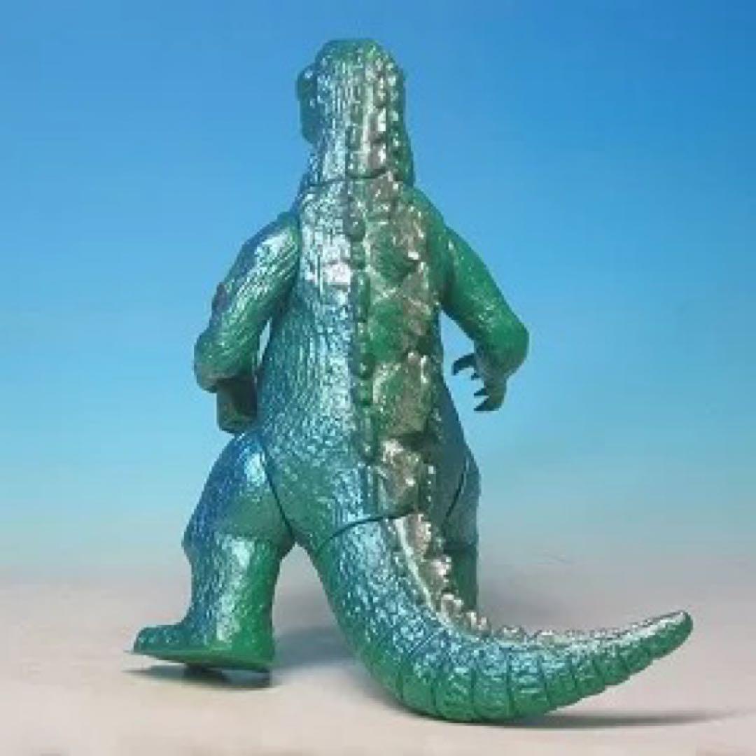 ベアモデル オール怪獣コレクション 初代ゴジラ 緑成型/青銀塗装 電車付 未開封