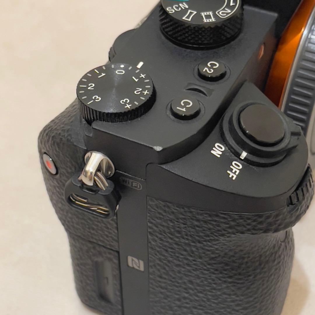 SONY α7 II 本体　ボディ　フルサイズ　ミラーレス