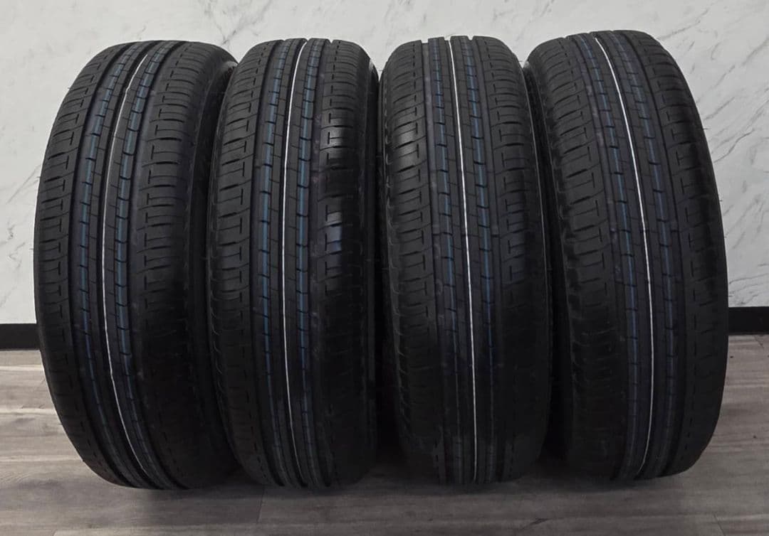 L20 新車外し シエンタ10系 185/65R15 タイヤ4本