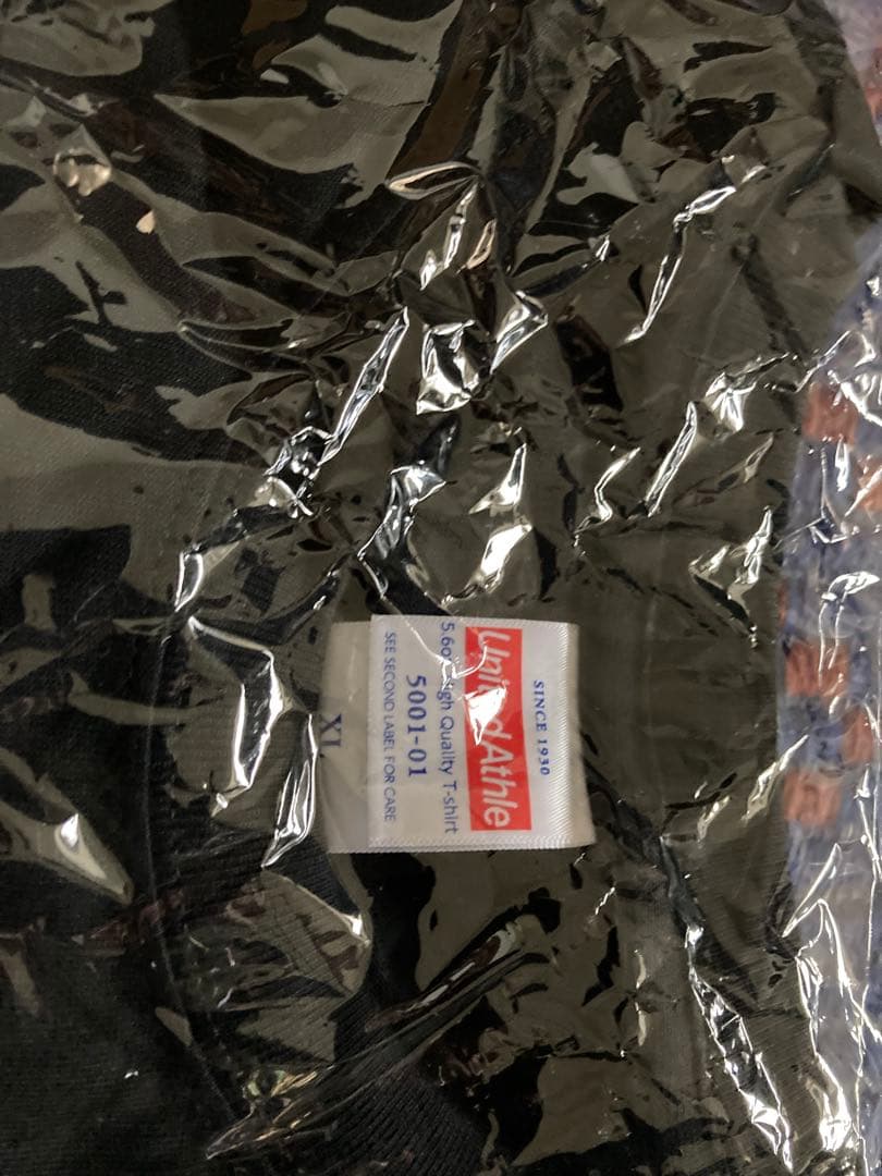 未使用 シーナアンドロケッツ黒色 Tシャツ XLサイズ ロゴ入りキャップ付き