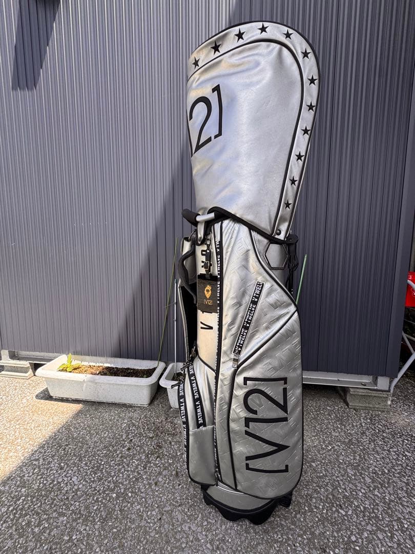 V１２　シルバーゴルフバッグ