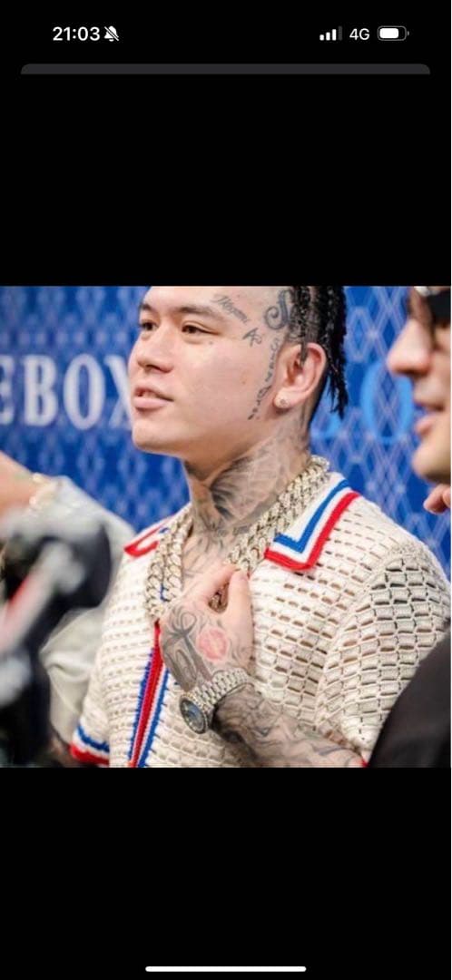 VS クラス 天然ダイヤモンド 10Kクラスター バゲット スタッドピアス