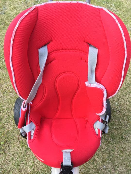 美品　三輪車　smart trike 女の子