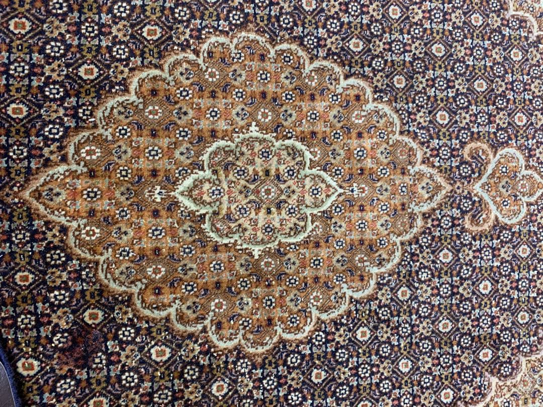 マルコ　カーペットダイヤモンド型模様のラグ 約157x106cm