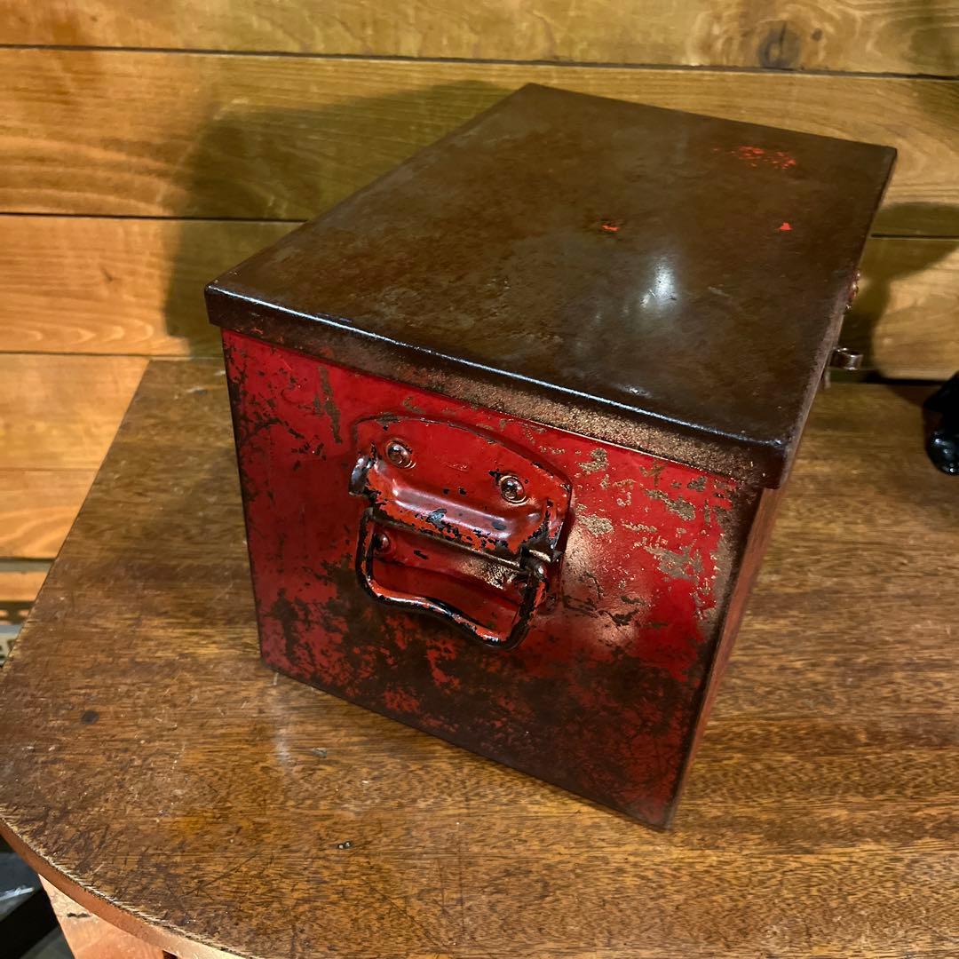 ヴィンテージアイアンボックス