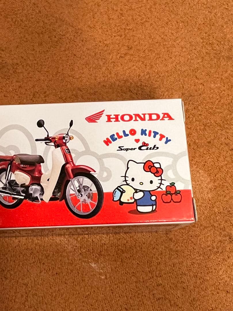 HONDA 純正　トミカ　HELLO KITTY ハローキティ スーパーカブ