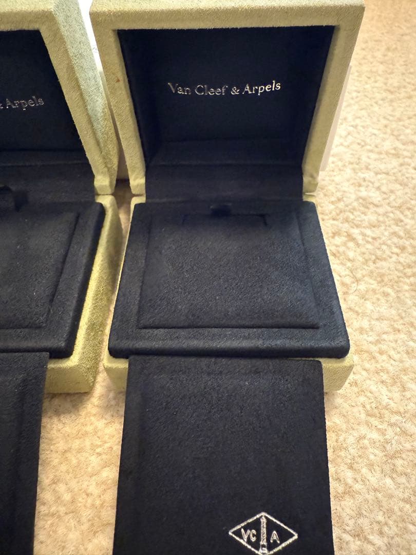 ヴァンクリ　空箱　4箱セット　ネックレスケース　ピアスケース