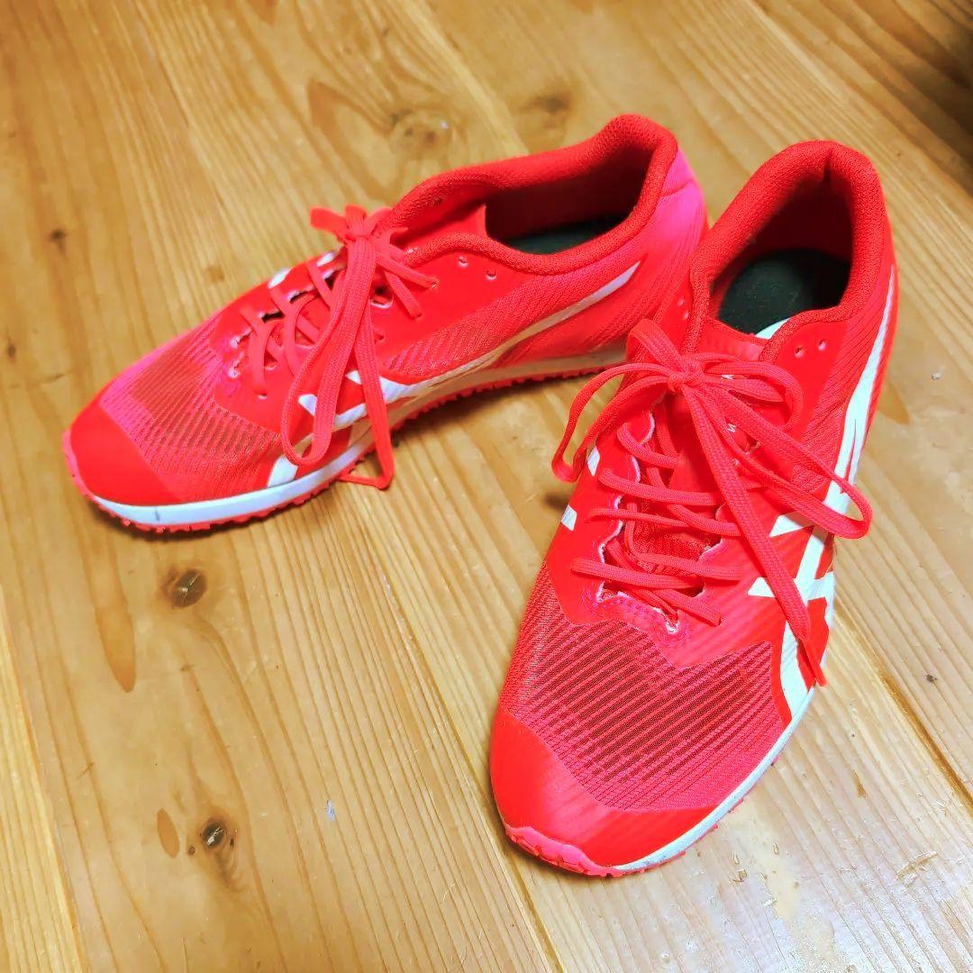 トレーニングシューズ　アシックス　ウィンドスプリント3　レッド24.0cm 美品