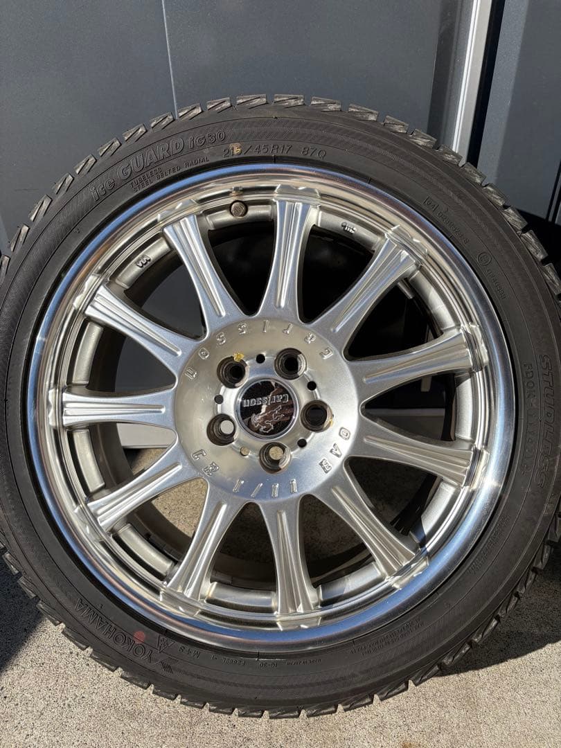 専用　キロ未満 訳アリスタッドレス カールソン 1/11EVO プリウス CT