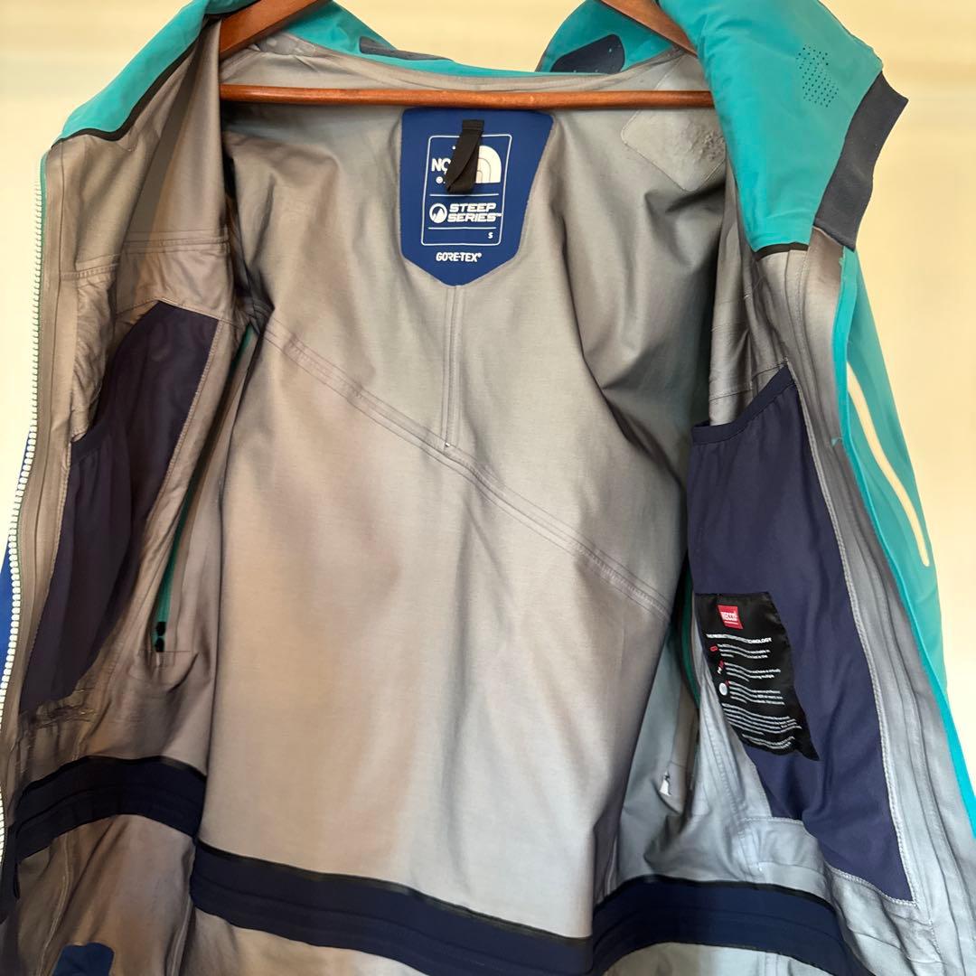 ノースフェイス　スノーウェア　Sサイズ　ゴアテックス　ビブパンツ　ユニセックス