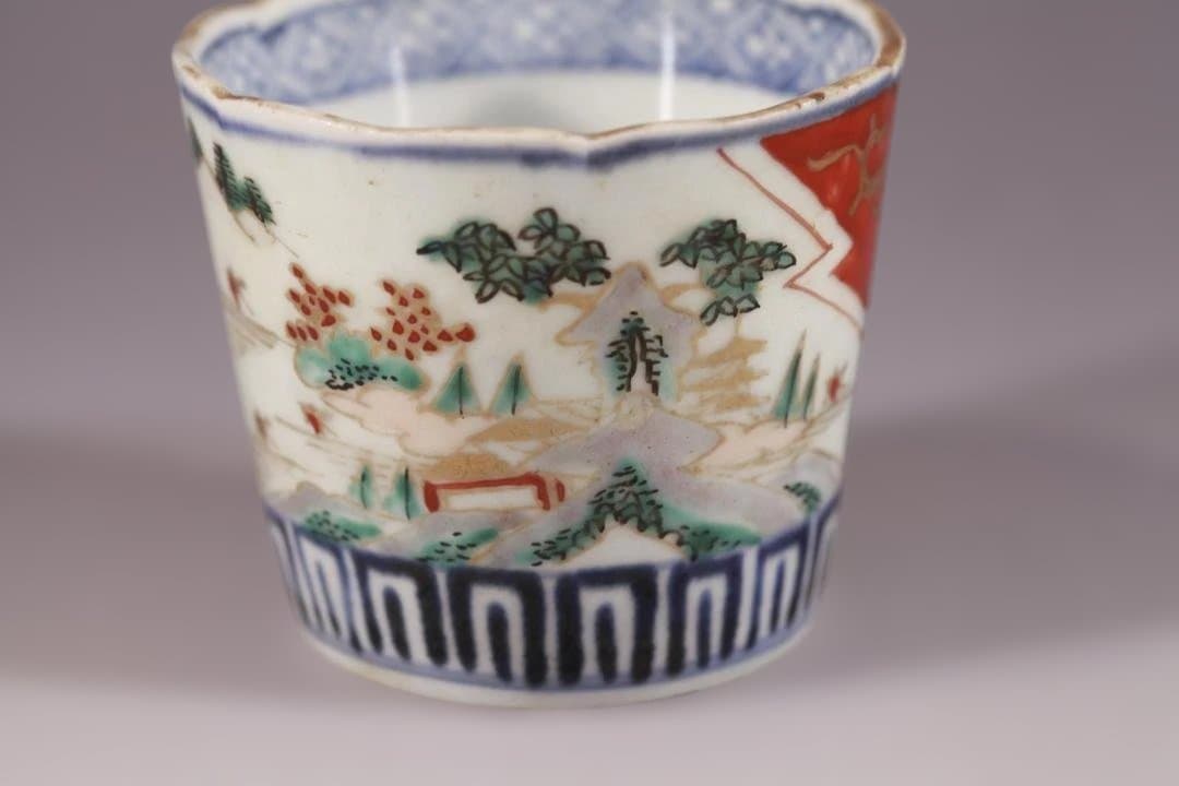 625　古伊万里色絵染付描分〇窓絵文様蕎麦猪口　無傷　幕末　珍図