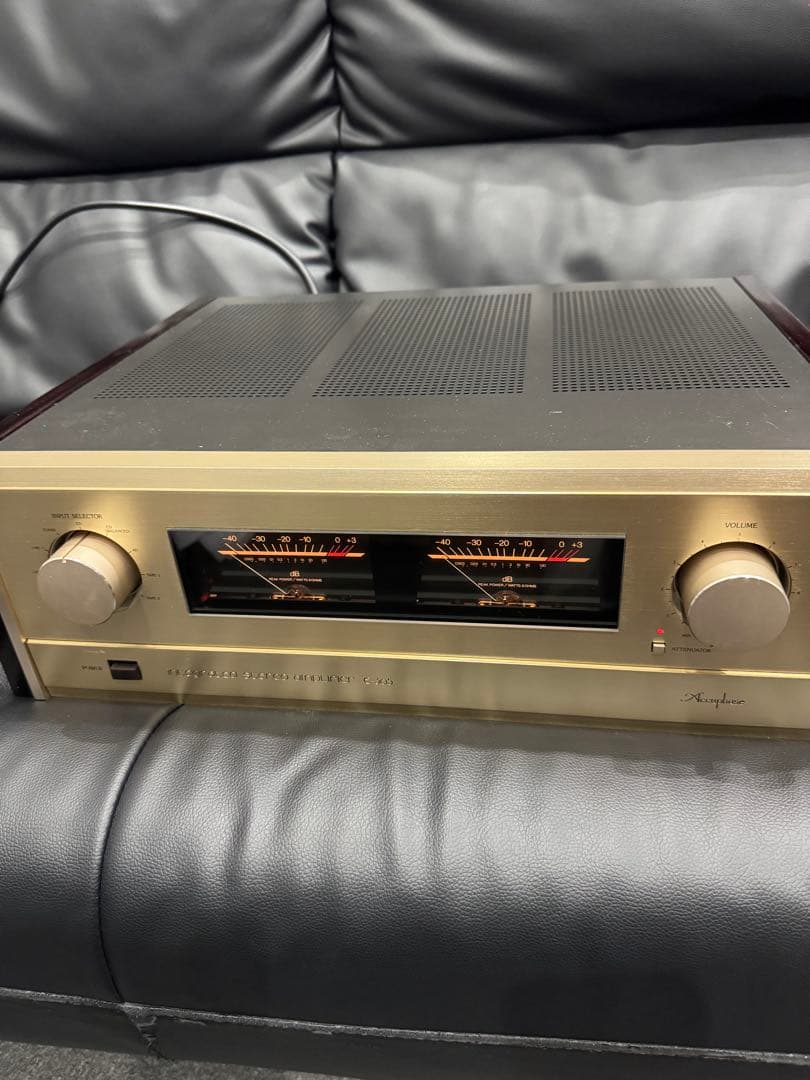 希少　Accuphase E-305 プリメインアンプ アキュフェーズ