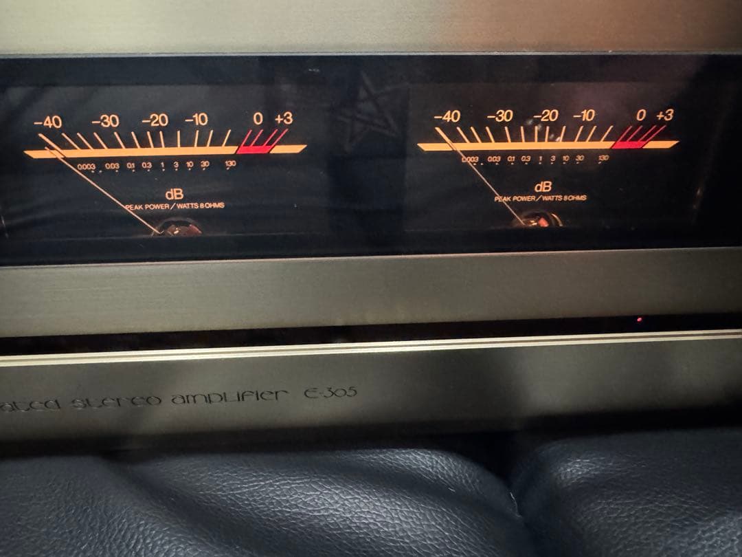 希少　Accuphase E-305 プリメインアンプ アキュフェーズ