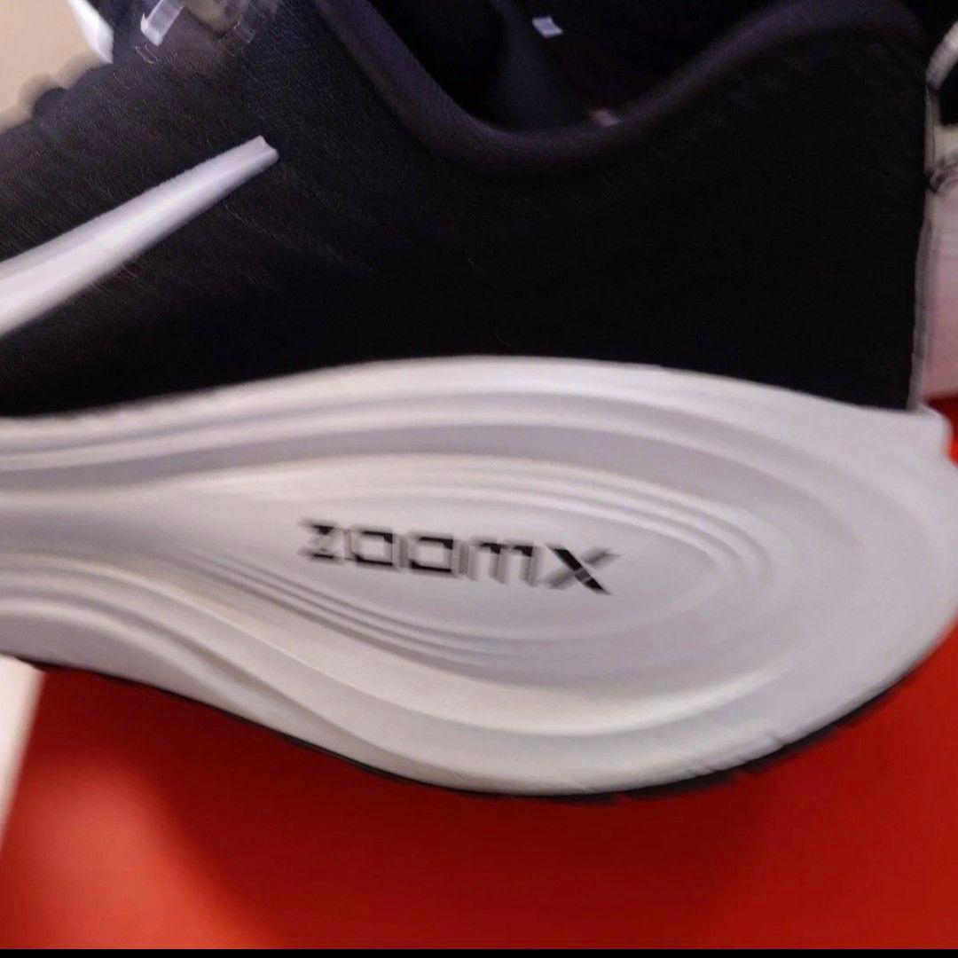 ナイキ NIKE ボメロプラス VOMERO PLUS 26.5