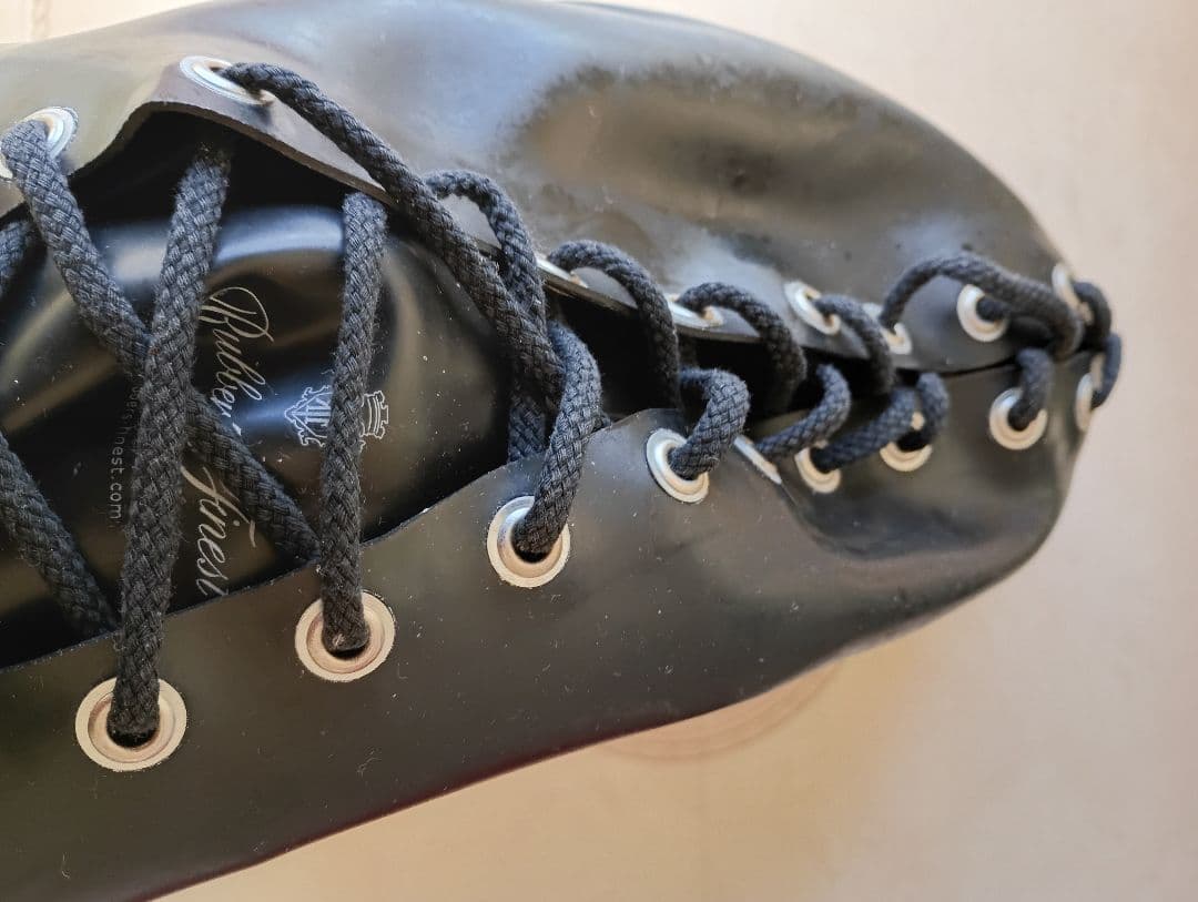 Rubber's Finest 本格ラバーマスク 1.2mm 厚 男