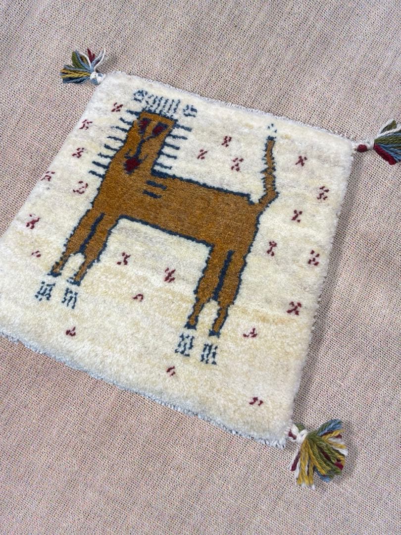 ギャッベ　ライオン　椅子用マット　座布団　40x40 ペルシャ　本物　手織り