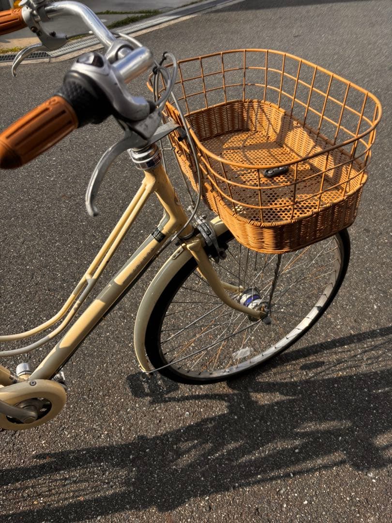 引き取り専用価格　ブリヂストン　ママチャリ　自転車　本体　カジュナ　ベージュ