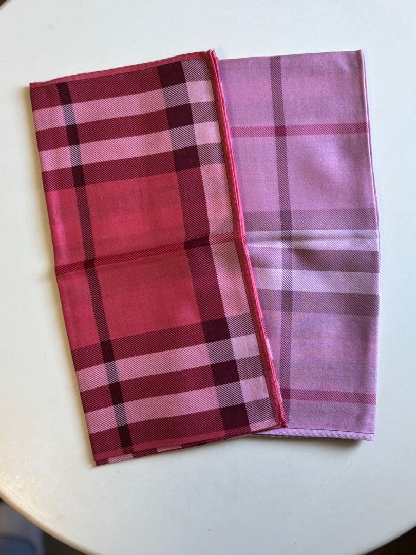 はるぼー様限定 おまとめ2点　【バーバリー】ストールとハンカチセット