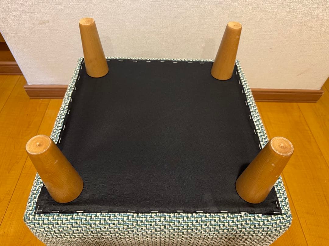 blocco ツイードオットマン 青と緑と白のツイード