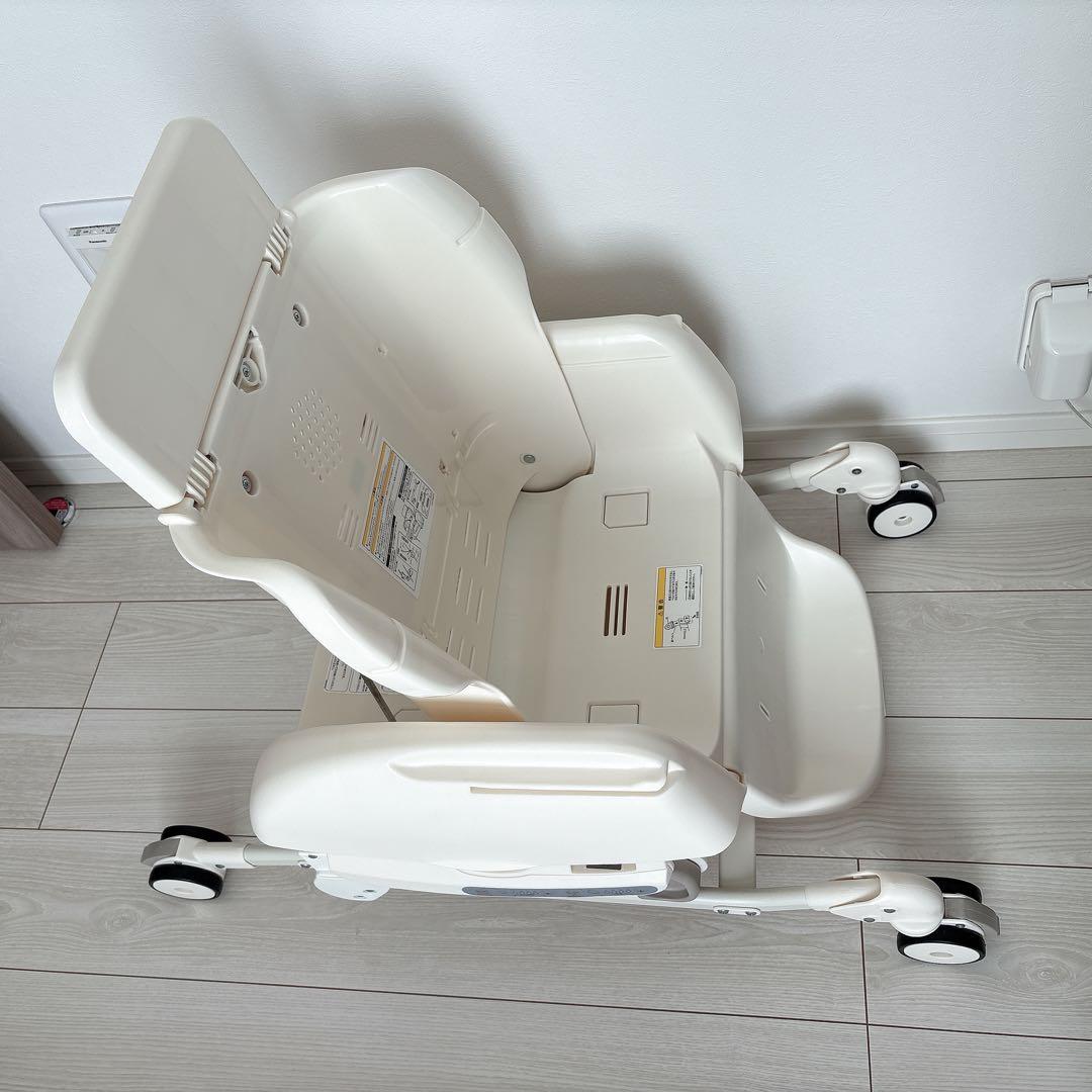 【美品】【人気商品】【一部新品】combi コンビ ネムリラAT 電動スウィング