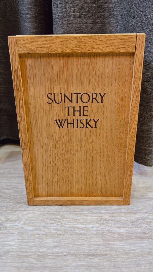 希少！サントリー　ザ・ウイスキー特級　有田焼ボトル未開封美品！