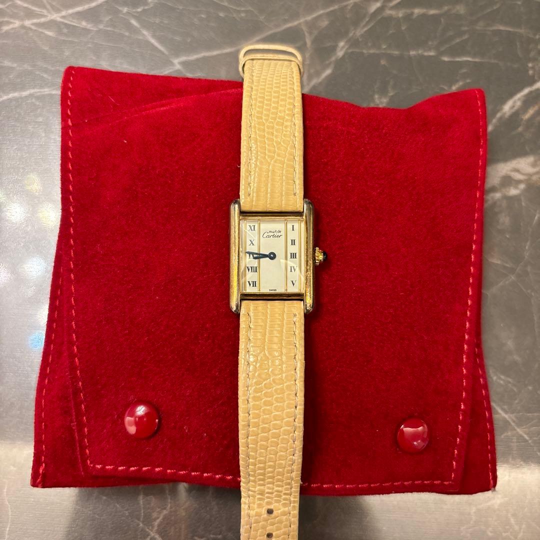 カルティエ　タンク　縦ローマ