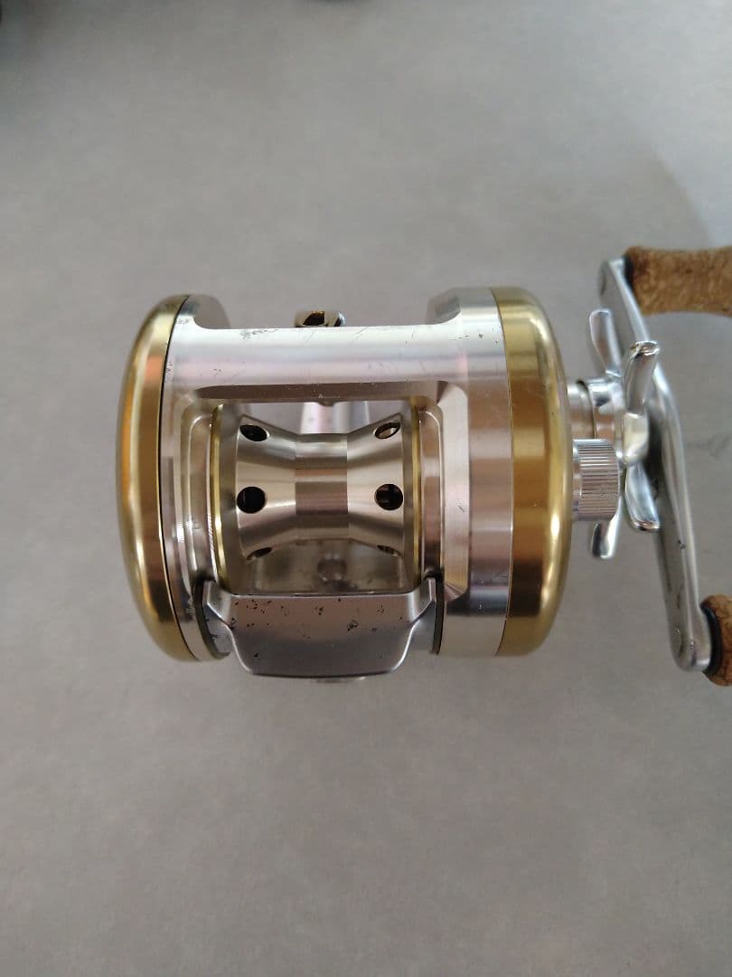 ダイワ ミリオネアCV-Z 253