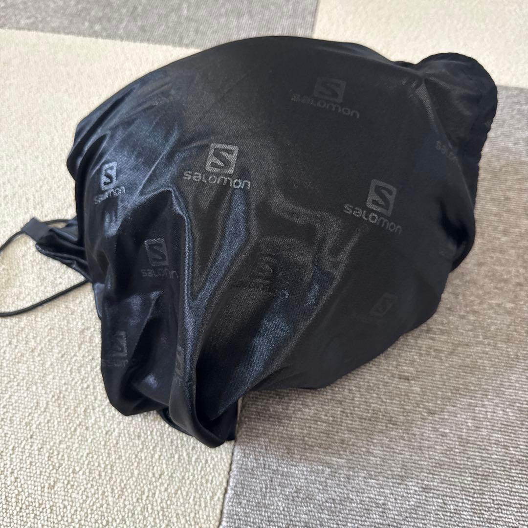 Salomon マットブラックヘルメット
