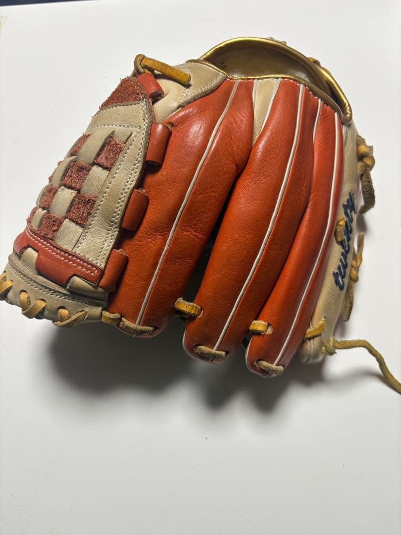 は*る様 【値下げ交渉大歓迎】スラッガーオーダー　軟式野球グローブ