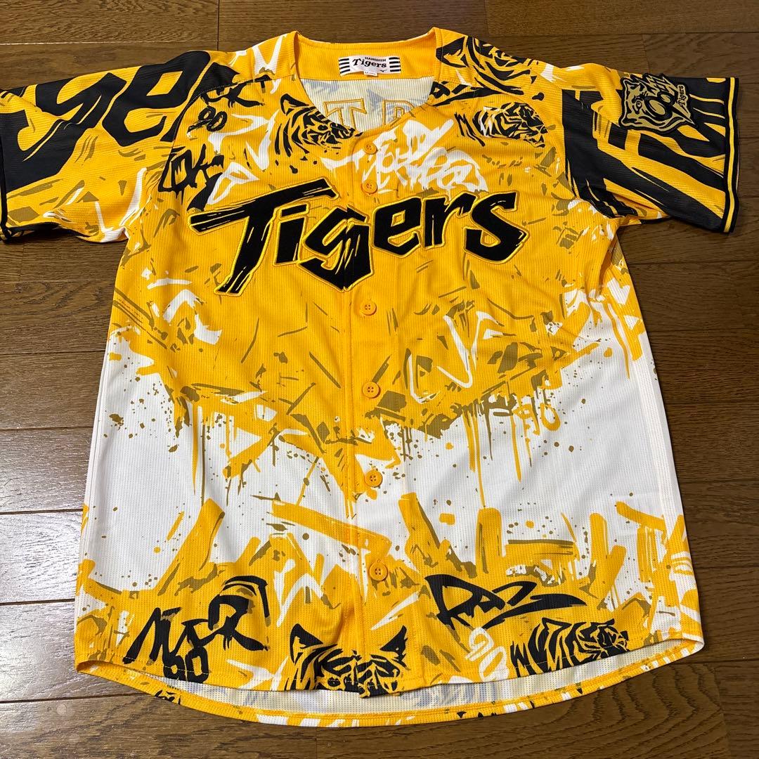 【Mサイズ】阪神タイガース 佐藤輝明選手 レプリカユニフォーム ウル虎
