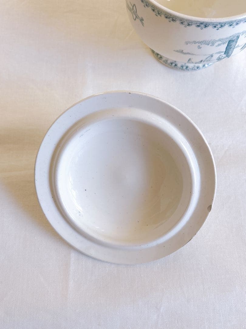 フランスアンティーク　Saint amand la dinette　スーピエール