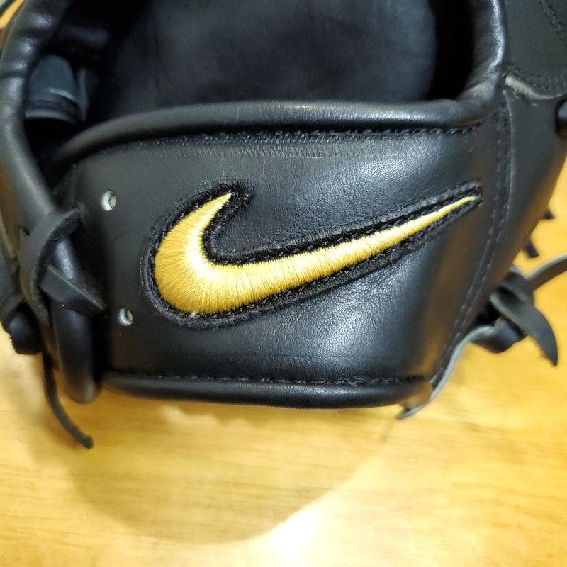 NIKE ダイアモンドエリート 光 内野用 硬式グローブ