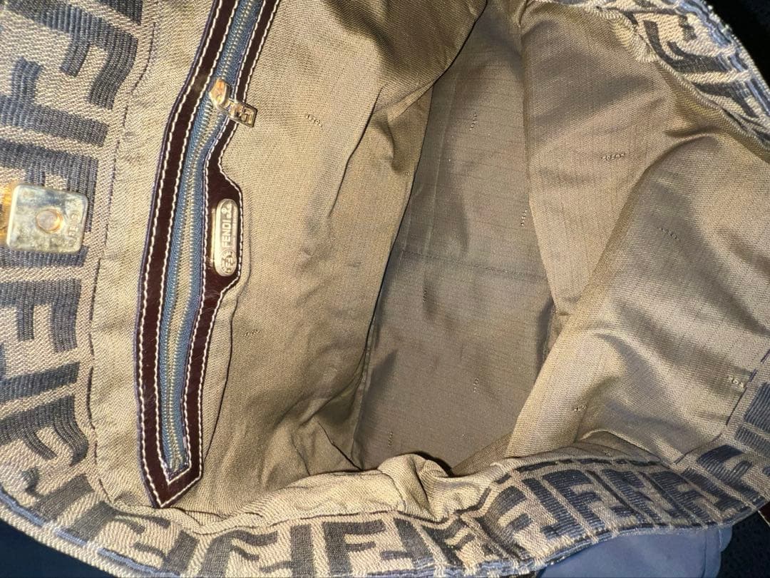 Fendi ズッカ柄　FFロゴ キャンバスバッグ