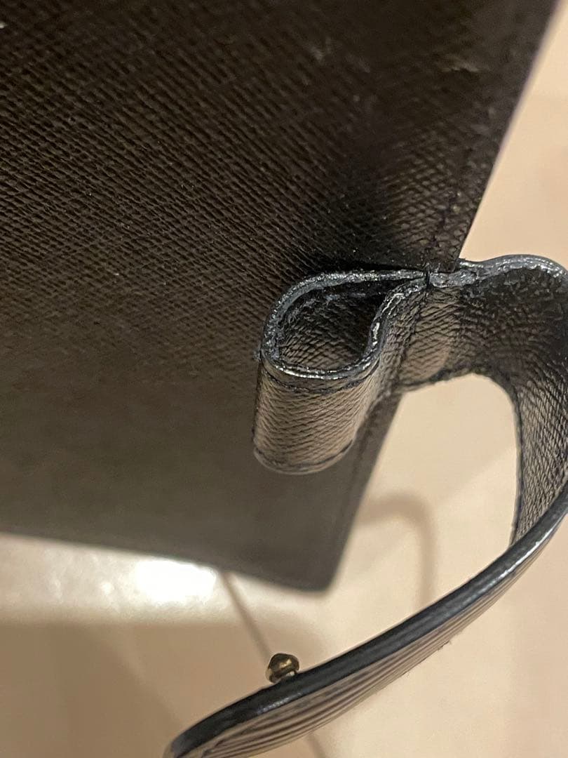 ⚠️ゆなルイヴィトン　アジェンダMM　エピ　ノワール　黒　手帳カバー