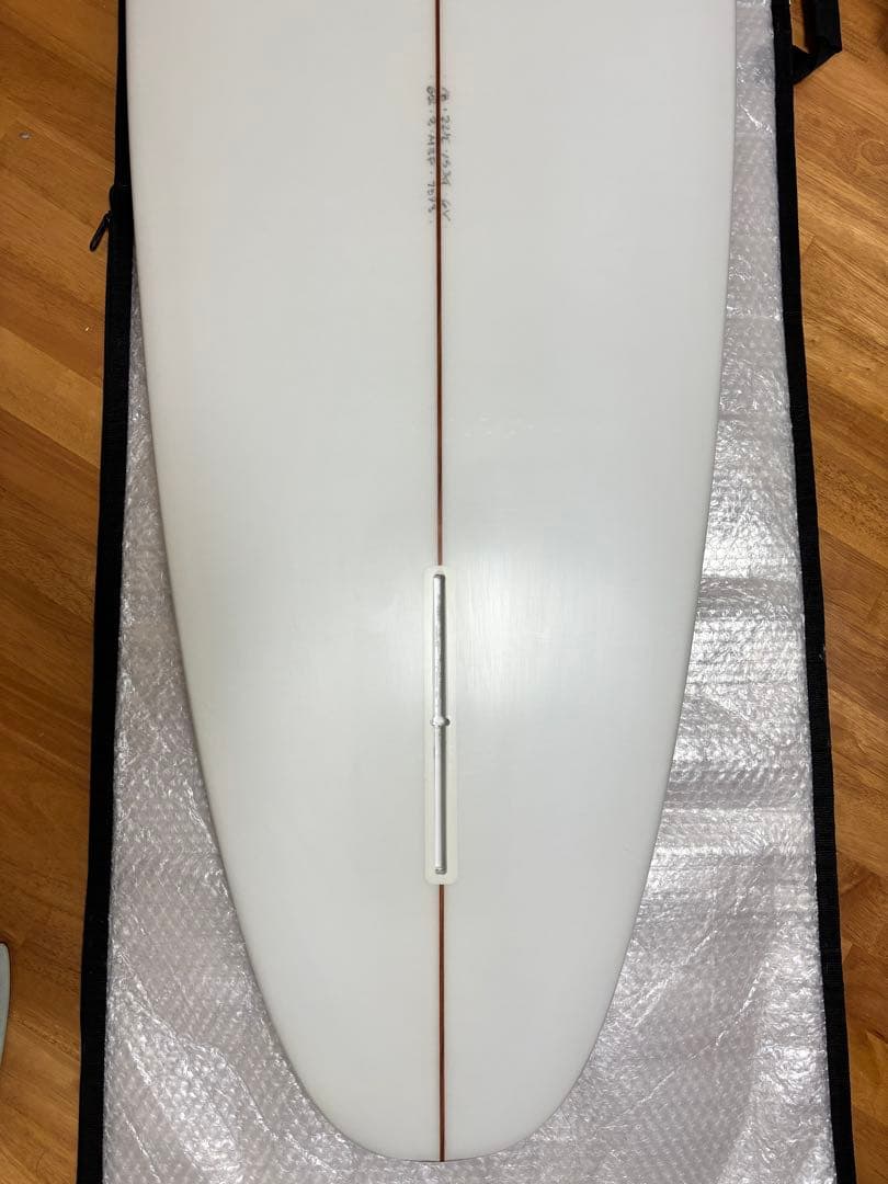 Liddle Designs 6'10 M3P フィン付き