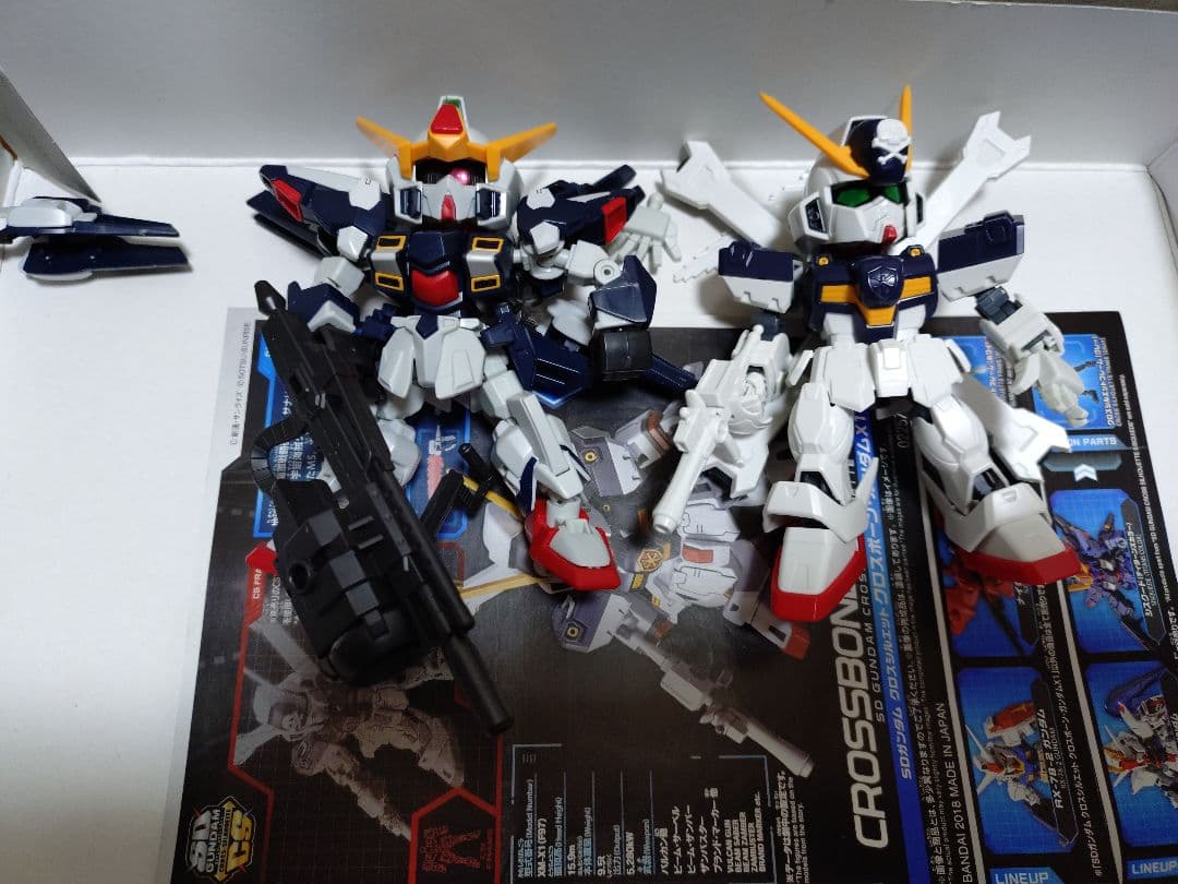 SDガンダムプラモ未組み立てセット　オマケ付き