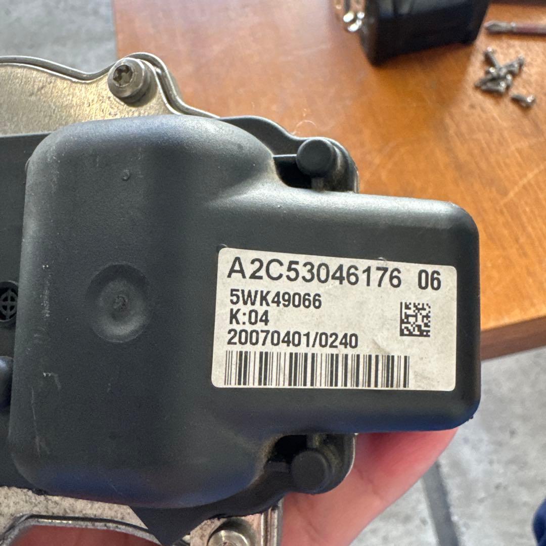  E92 m3 スロットルサーボモータ　強化ギア①