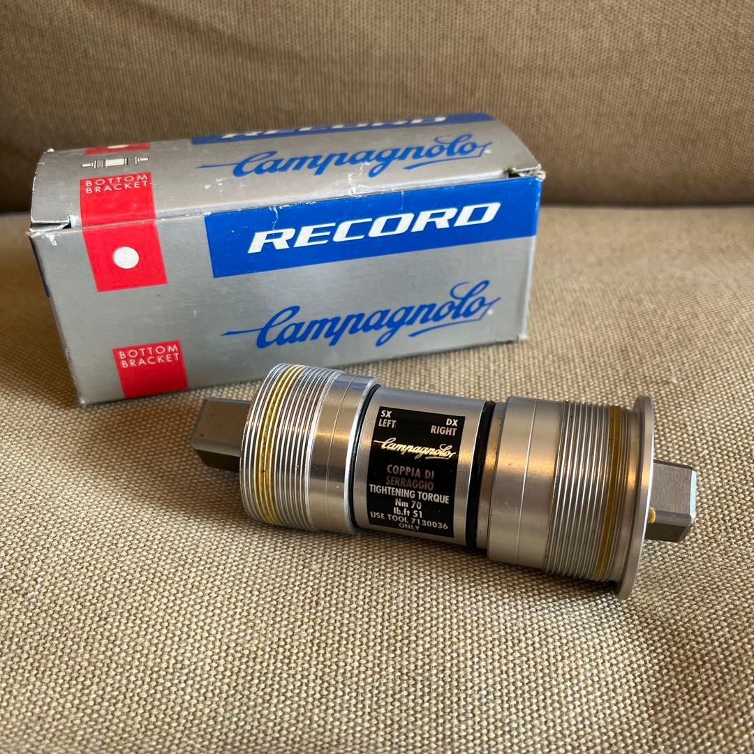 カンパニョーロ　レコード　ボトムブラケット　イタリアン
