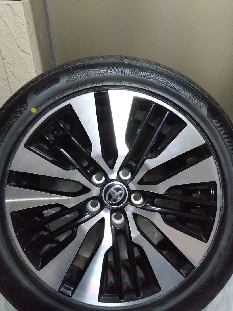 アルファード３０純正ホイールタイヤ