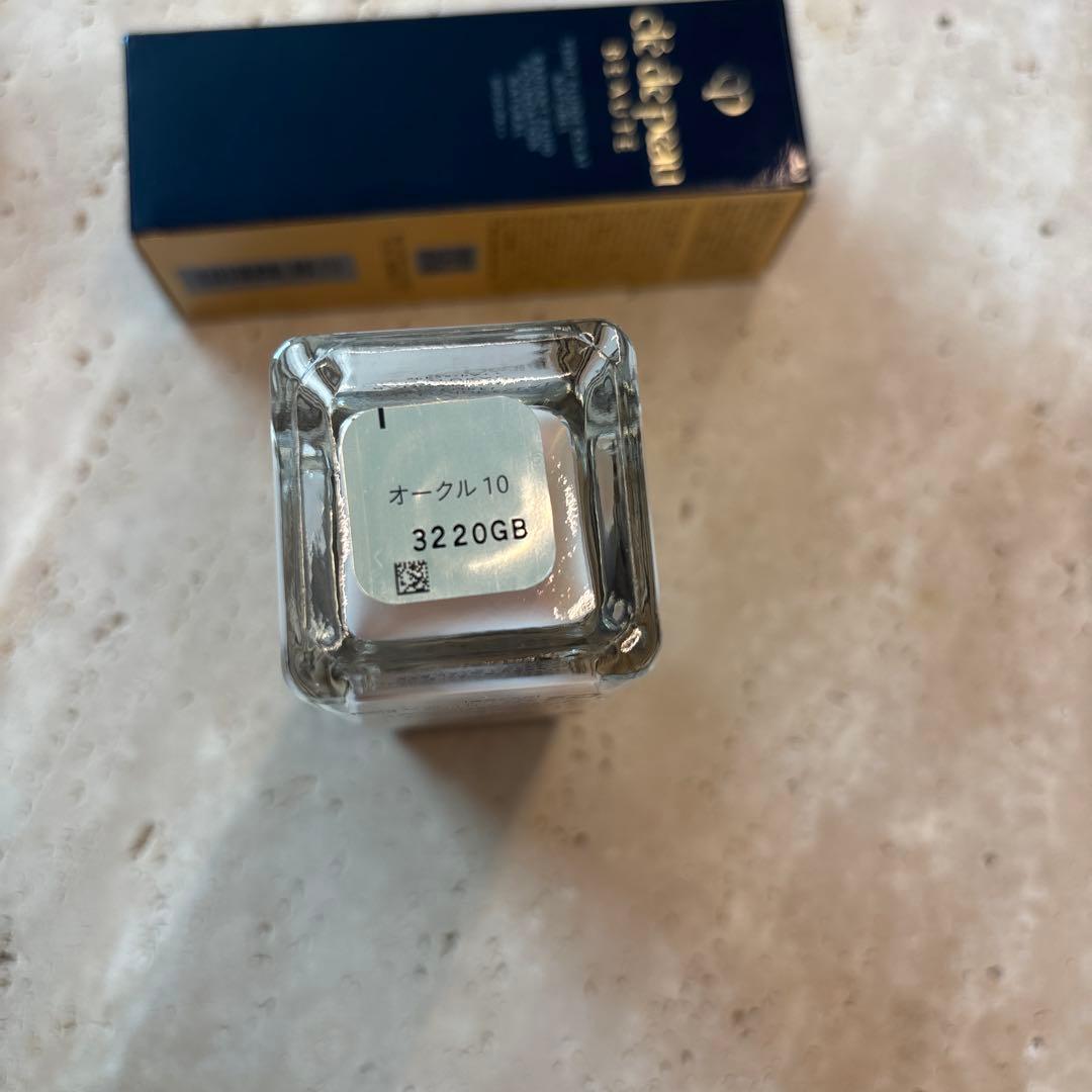 クレ・ド・ポー ボーテ タンフリュイドエクラ ナチュレル オークル10 35ml