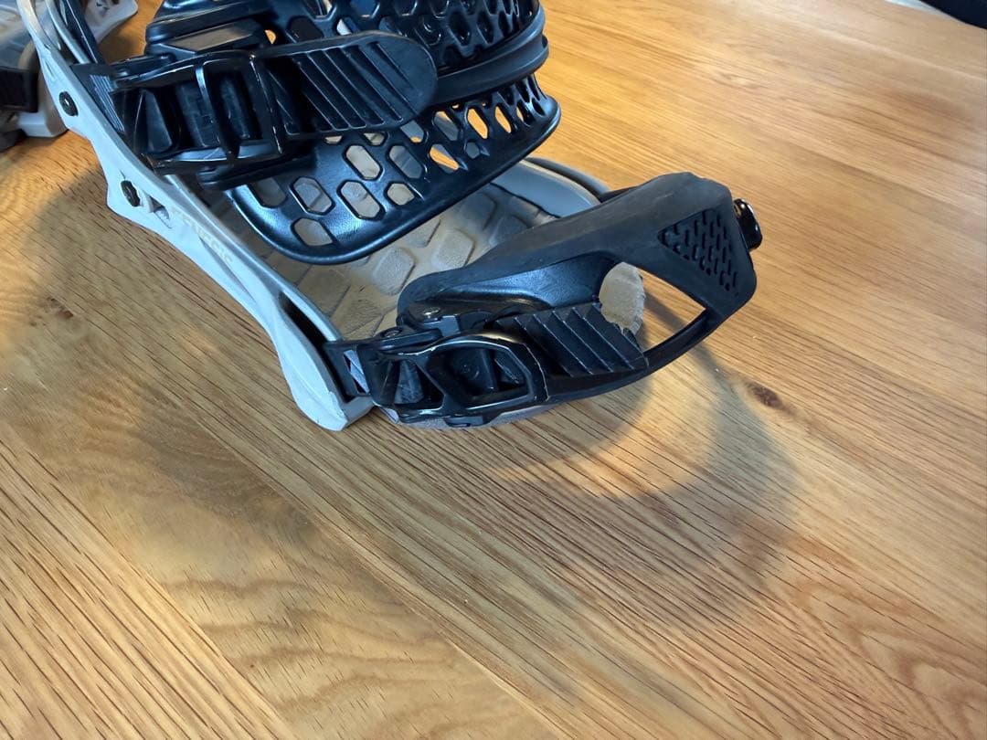 GENTEMSTICK GENSIS TT ビンディング　Mサイズ