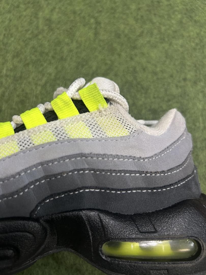 【日本未発売】Nike Air Max 95 ネオンイエロー 18.5 cm