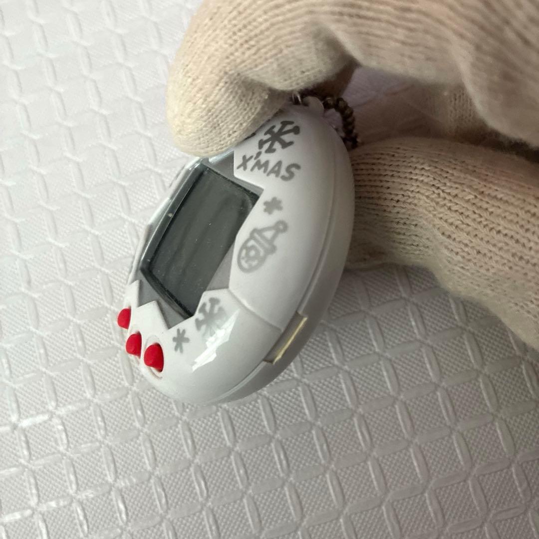 【訳あり】 サンタクロっちのたまごっち 白