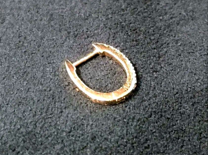 コ*☆様 【現行品】ヴァンドーム青山　ダイヤモンドフープピアスK18（片方）