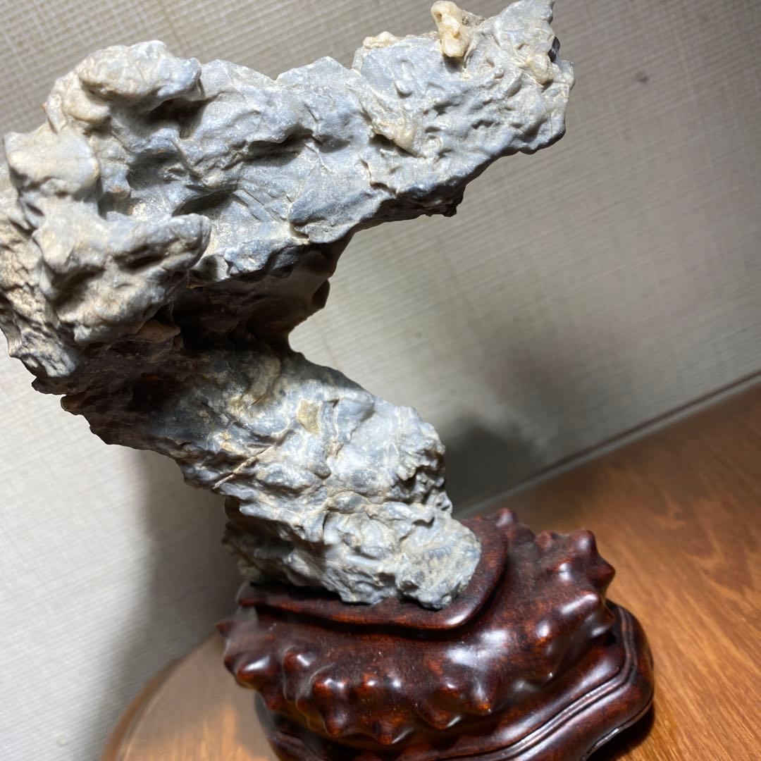 鑑賞石、唐木台付