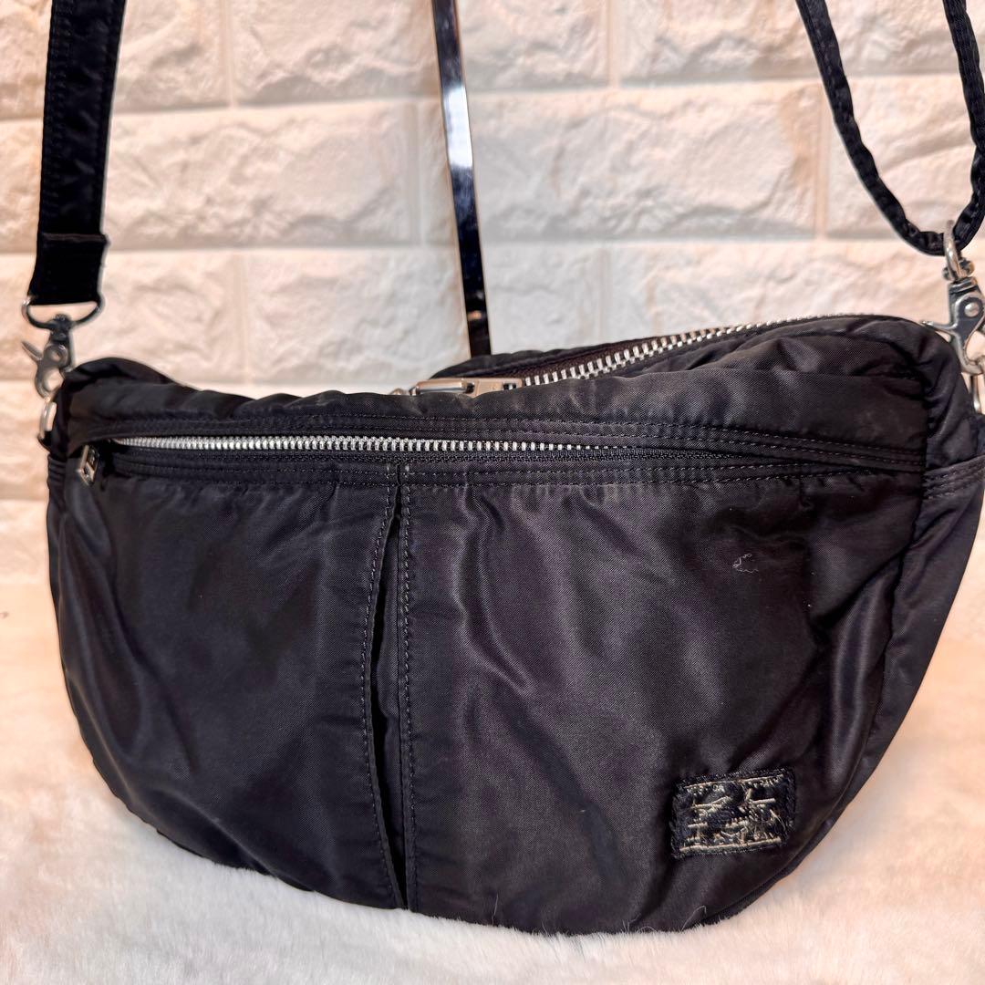 PORTER ポーター タンカー ショルダーバッグ ハーフムーン ブラック